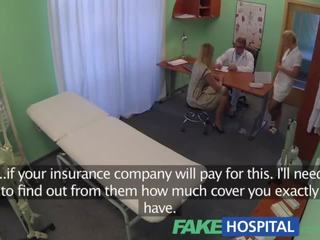 Fakehospital terapeits accepts erotisks russians vāvere kā payment