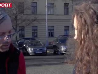 Letsdoeit - grand cul russe touriste sofia bouclé séduit et baisée