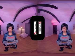 Vrcosplayx asiatiskapojke stunner akira fick en ny sexuell robot