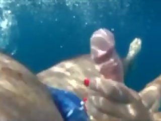 Vedenalainen porno swiming kumulat laukaus
