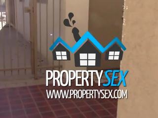 Propertysex carina realtor blackmailed in adulti clip renting ufficio spazio