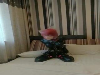 Lateks kigurumi breathplay skllavëri vibruese: falas seks kapëse f0