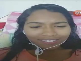 Graziela nu periscope gostosa com uma bundinha delícia