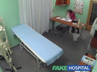 Fakehospital surgeon decides x kõlblik film on a parim ravi saadaval seks video filme