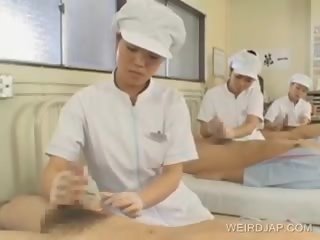 Japanisch krankenschwestern ficken patienten