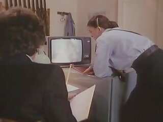 Şantaj tres speciales dökmek femmes 1982 creampie seçki: flört film 40