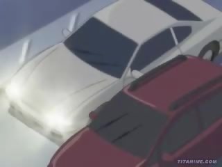 Hentai par blir oversexed innsiden en bil