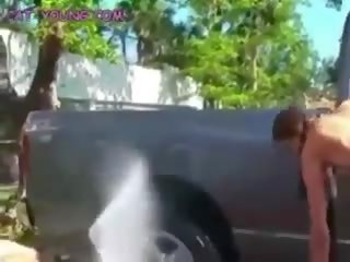 Adolescenta lesbiană masina spălare