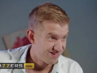 Brazzers - médecins aventure - brooklyn bleu danny d - sont vous même une surgeon