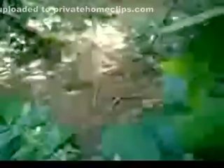 Indian ladki in jungle outdoor adolescent fucked hard www.xnidhicam.blogspot.com