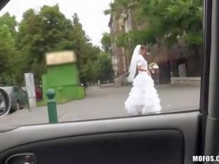 Besar pengantin perempuan amirah mendapat faraj fucked
