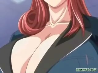 大 破獲 無盡 女士 轟動的 tittyfucking 和