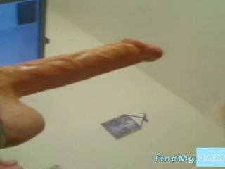 Blondýnka hluboký throats dildo