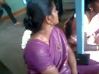 Satin sutera saree aunty, percuma warga india xxx klip menunjukkan mov 61