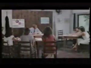 Das fick-examen 1981: falas x çeke x nominal video shfaqje 48