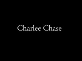 বিশাল চামচিকা উত্তাল সেক্স কল বালিকা charlee পশ্চাদ্ধাবন feelings একটি বিশাল বাড়া!