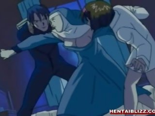 Καλόγρια hentai παίρνει έγλειψε αυτήν μουνί με τέρας