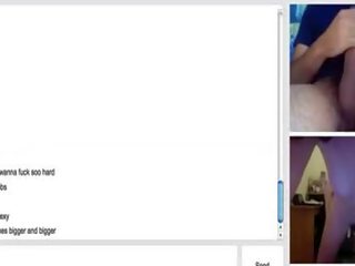 Kamera mädchen mit haarig muschi wird feucht auf omegle