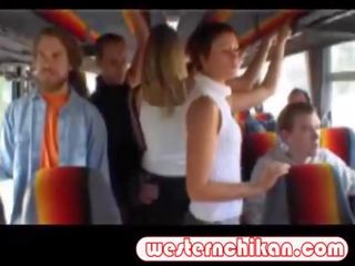 Jane nastolatek macane na the autobus &excl;