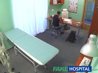 Fakehospital fantastický sestrička masáže pacient pred satie a jebanie ho