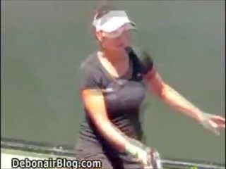 Jumping boobies of sania mirza no nudity