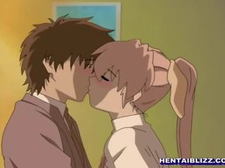 Duyên dáng hentai coed wetpussy cứng poked trong các giường