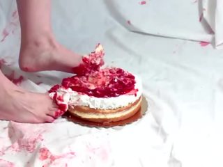 Strawberry gâteau crush