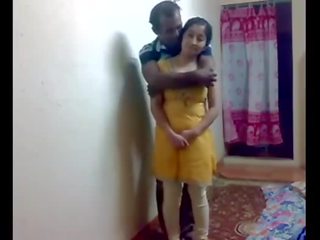 Desi casal provocante visto em casa - hornyslutcams.com